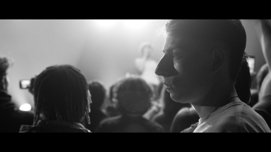 Afficher l'image Le-roi-du-silence