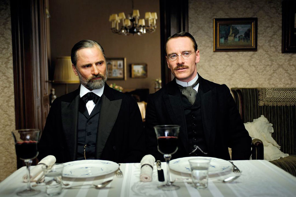 Viggo Mortensen, Michael Fassbender dans A dangerous method