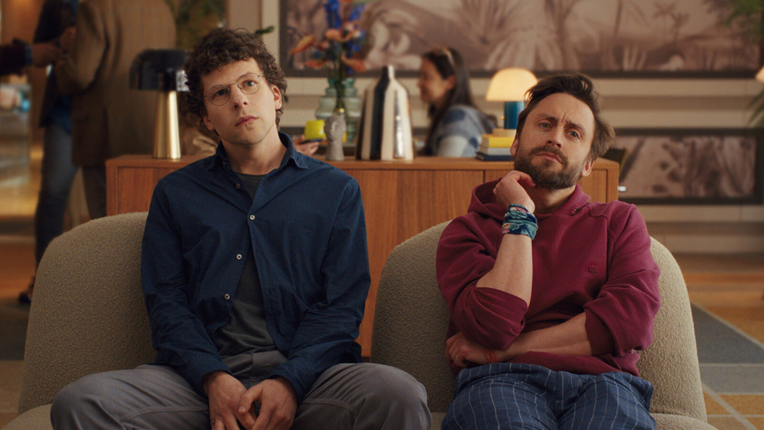 Kieran Culkin, Jesse Eisenberg dans A Real Pain