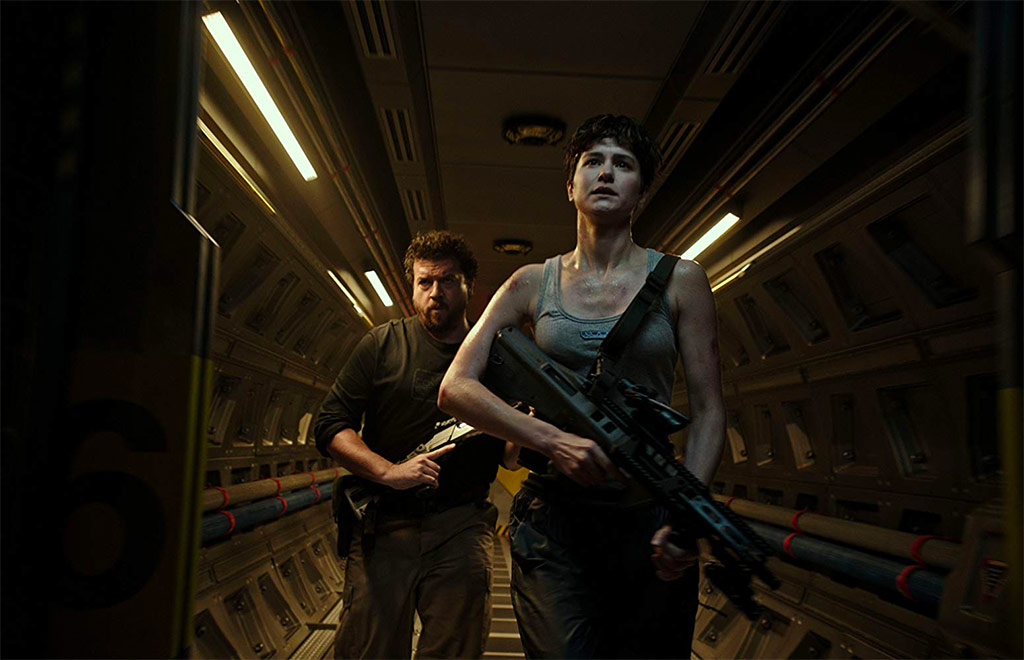 Danny McBride, Katherine Waterston dans Alien: Covenant