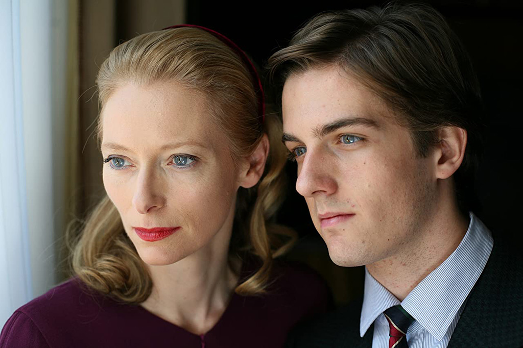 Tilda Swinton, Mattia Zaccaro dans Amore