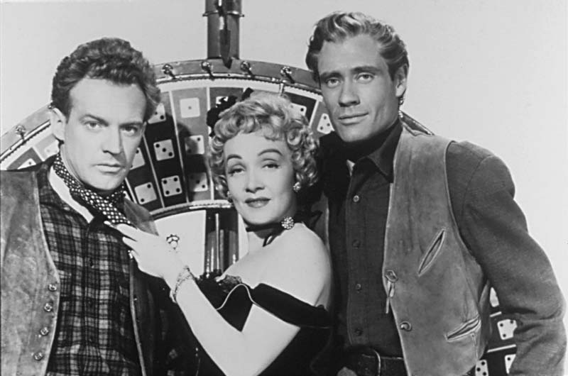 Arthur Kennedy, Marlene Dietrich, Mel Ferrer dans L'Ange des maudits