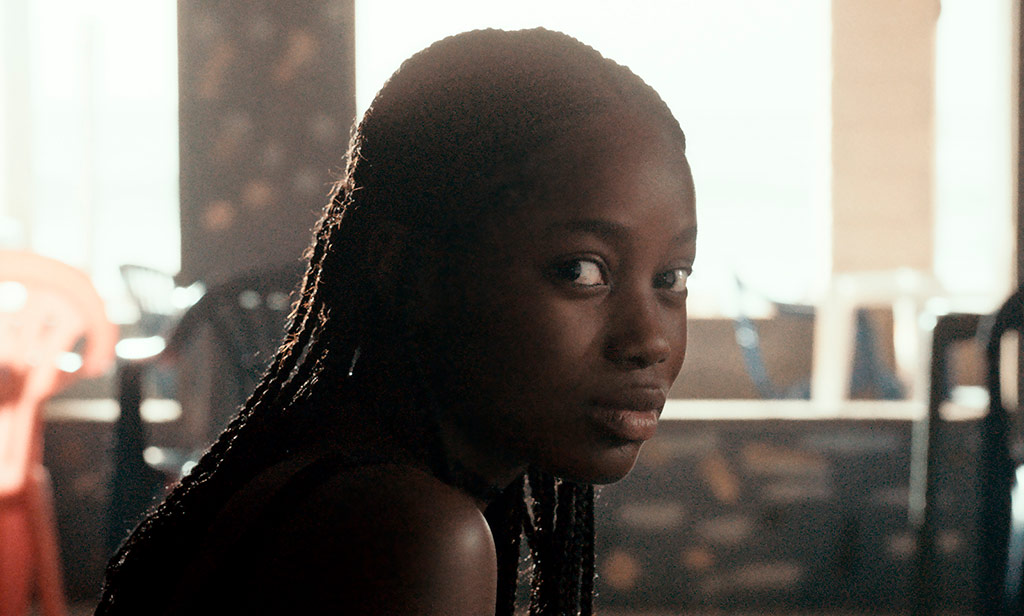 Mama Sané dans Atlantique