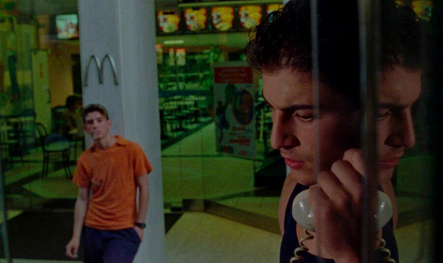 Afficher l'image au-bout-de-la-ville-03