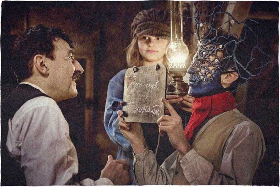 Afficher l'image Albert Dupontel, Nahuel Pérez Biscayart, Héloïse Balster