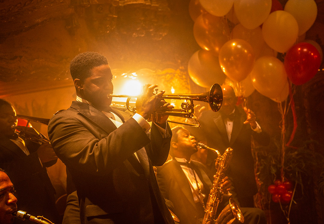 Jovan Adepo dans Babylon