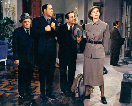 Peter Lorre, Jules Munshin, Joseph Buloff, Cyd Charisse dans La belle de moscou