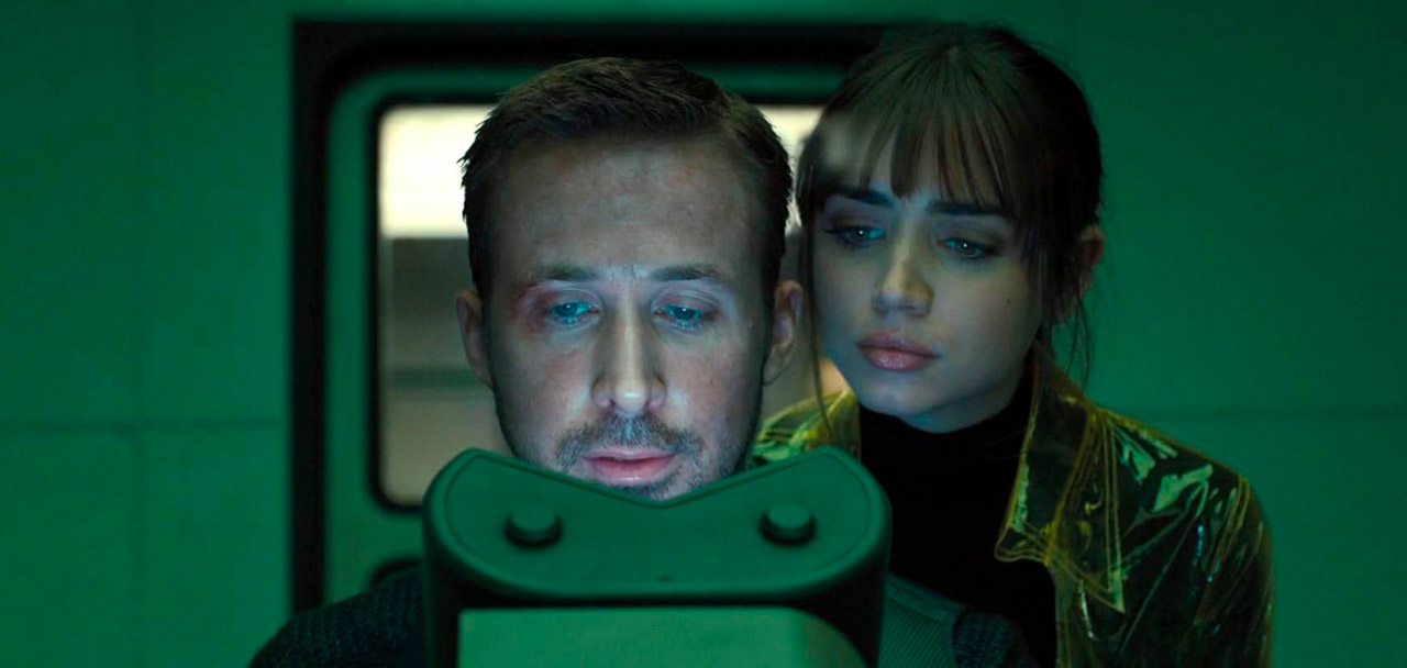 Ana de Armas, Ryan Gosling dans Blade Runner 2049