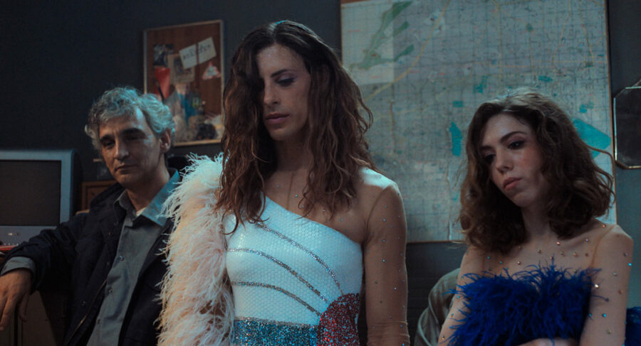 Afficher l'image Stathis Apostolou, Elsa Lekakou, Foivos Papadopoulos