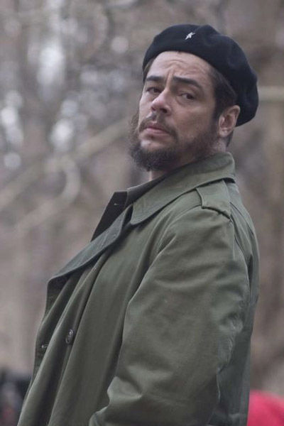 Benicio Del Toro dans Che - l'argentin