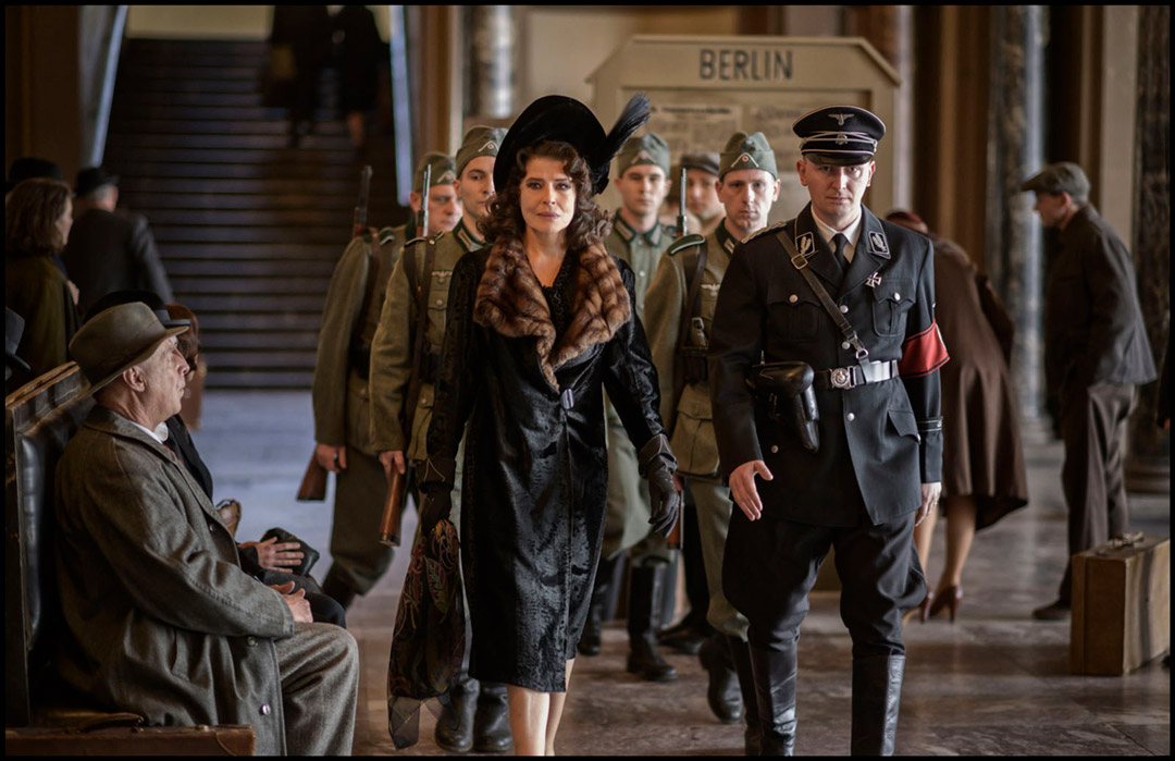 Fanny Ardant dans Couleurs de l'incendie