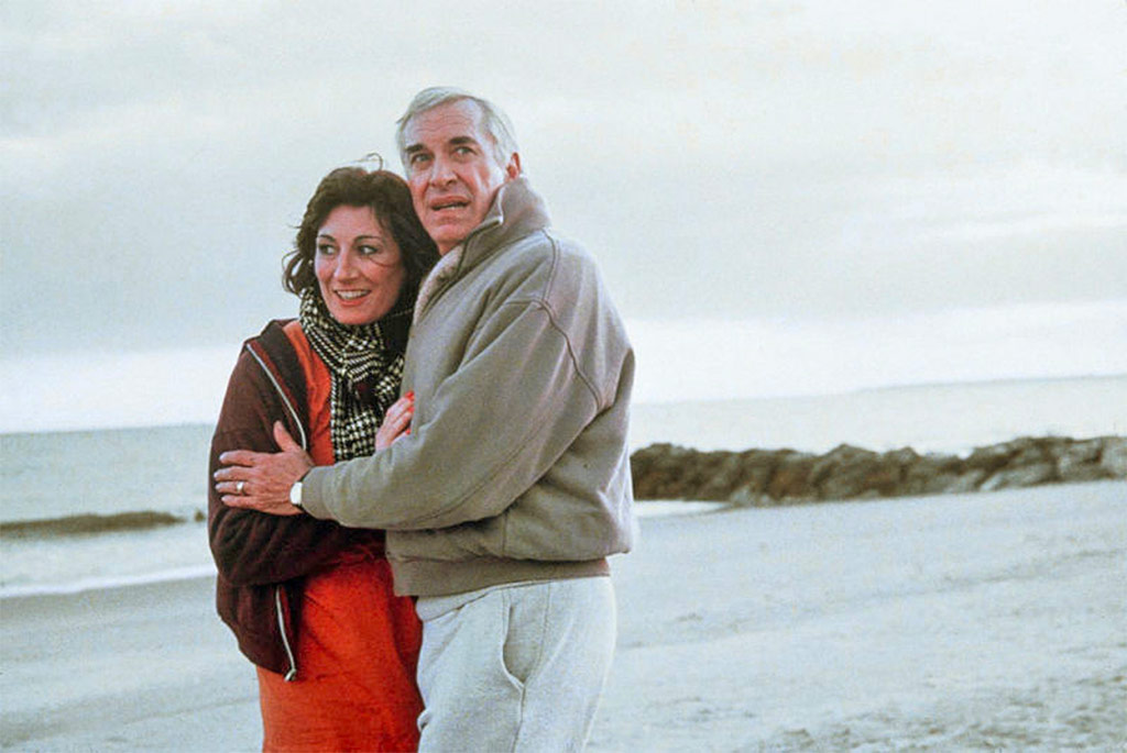 Anjelica Huston, Martin Landau dans Crimes et délits