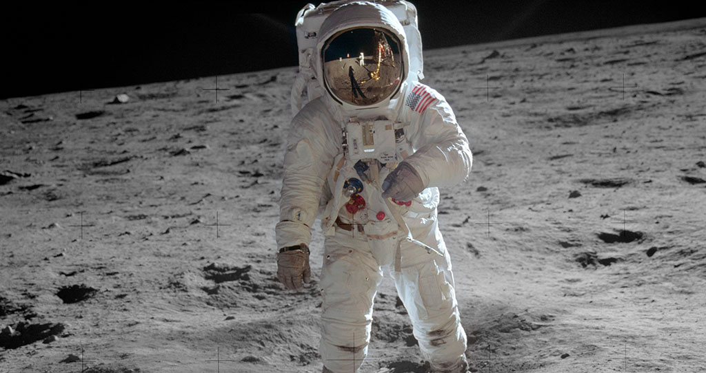 Buzz Aldrin dans Dans l’ombre de la Lune