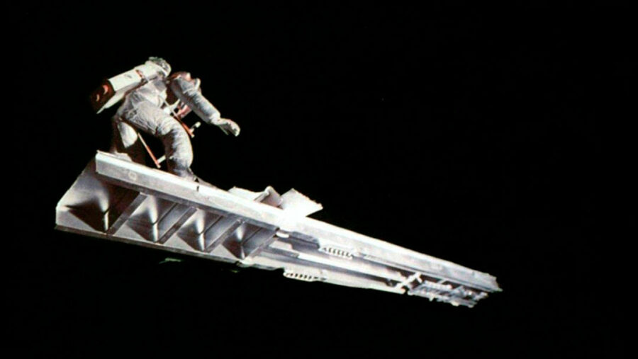 Afficher l'image Brian Narelle