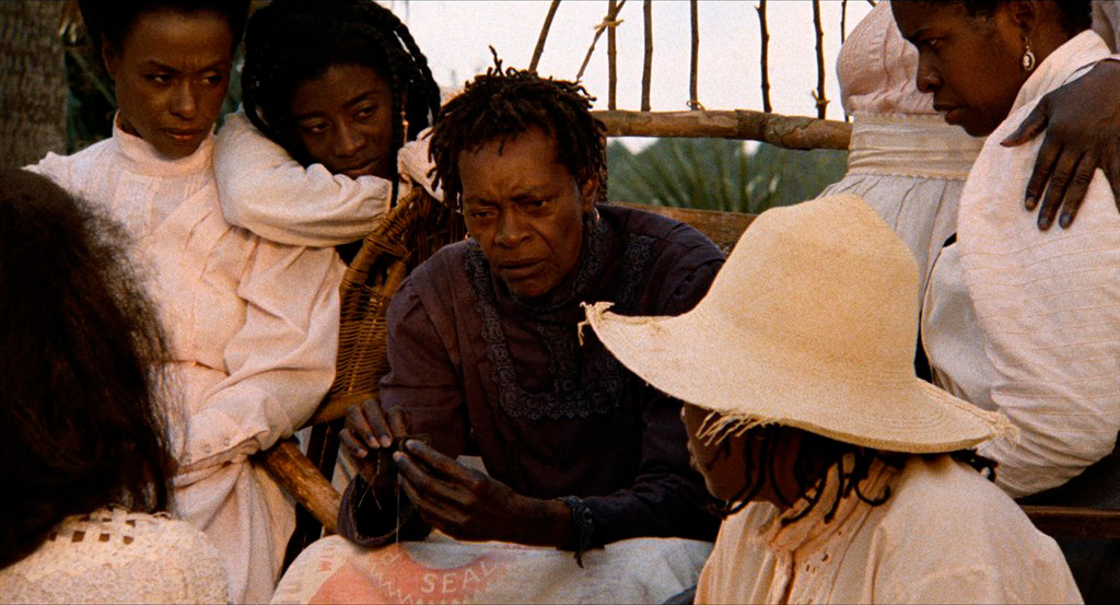 Cora Lee Day, Vertamae Grosvenor, Barbarao, Kaycee Moore, Alva Rogers dans Daughters of the Dust