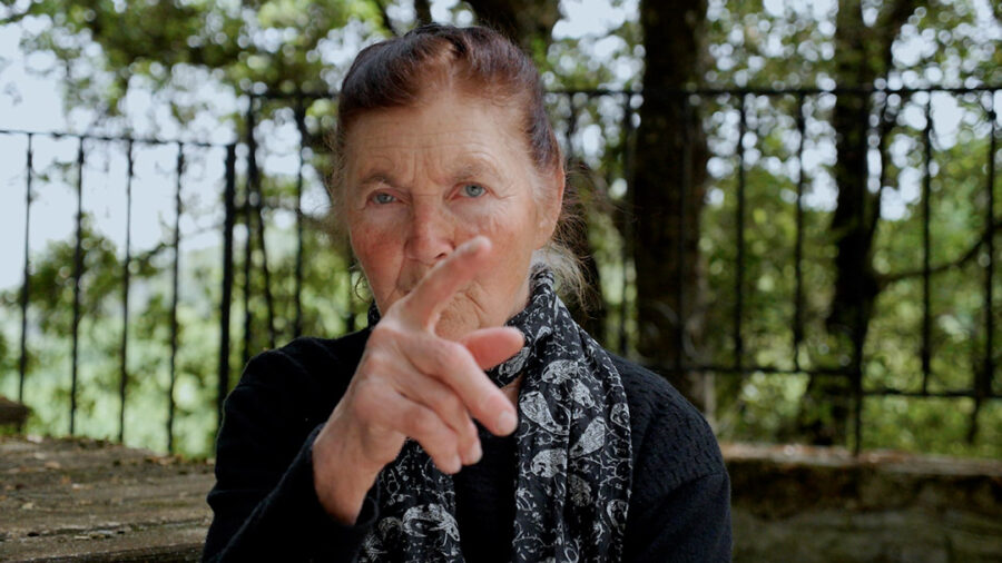 Afficher l'image dimitris-nikos-et-le-principe-dincertitude-02