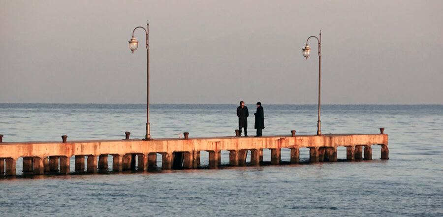 Afficher l'image dimitris-nikos-et-le-principe-dincertitude-03