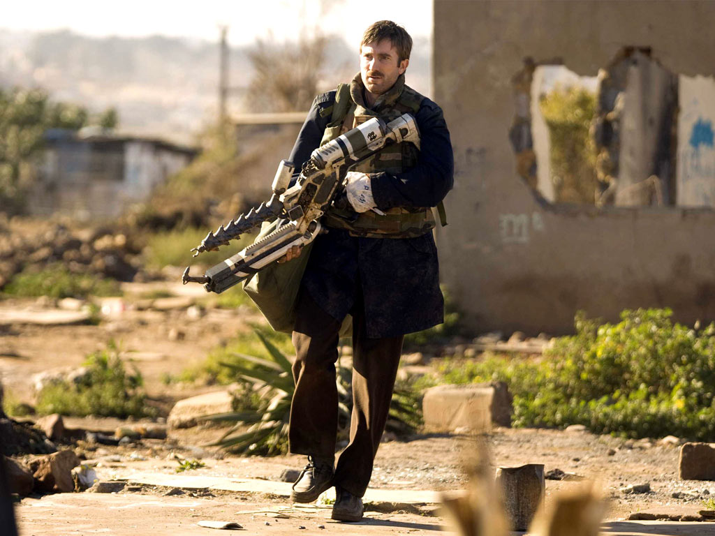 Sharlto Copley dans District 9