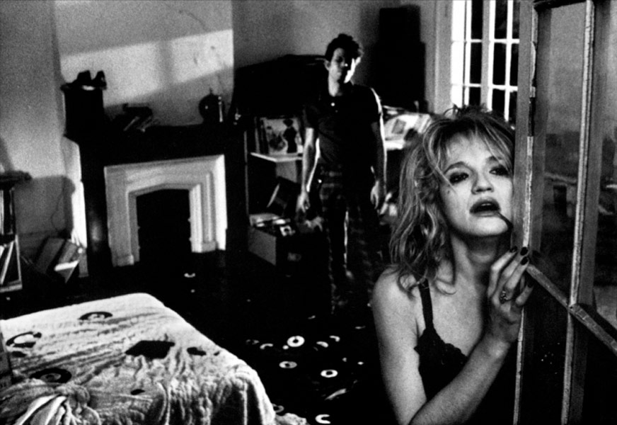 Tom Waits, Ellen Barkin dans Down by law