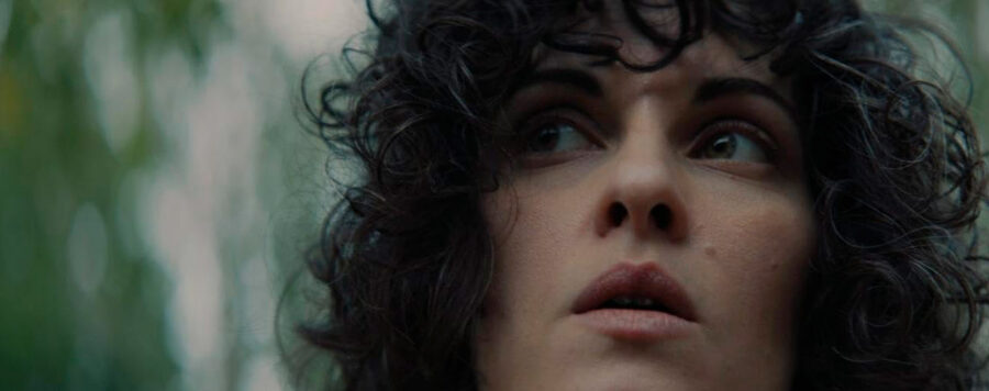 Afficher l'image Maria Apostolakea