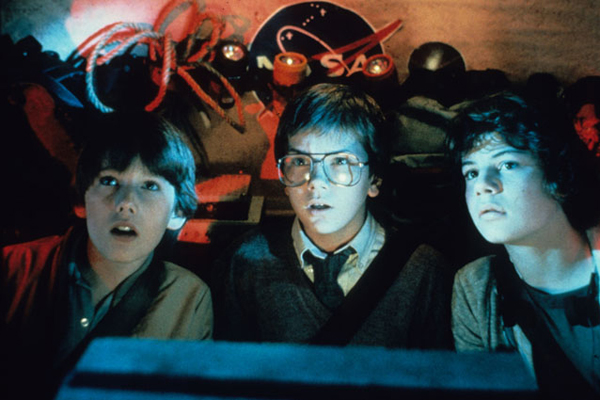 Ethan Hawke, River Phoenix, Jason Presson dans Explorers