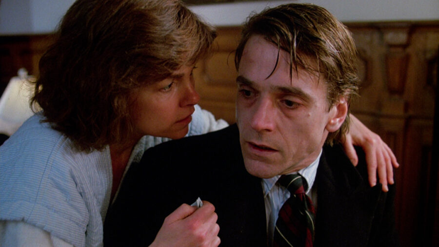 Afficher l'image Jeremy Irons, Geneviève Bujold