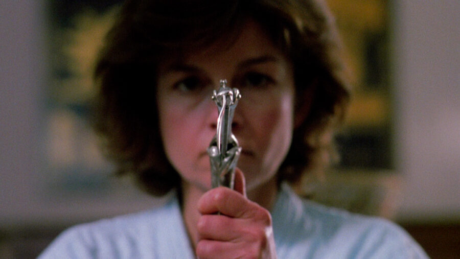 Afficher l'image Geneviève Bujold