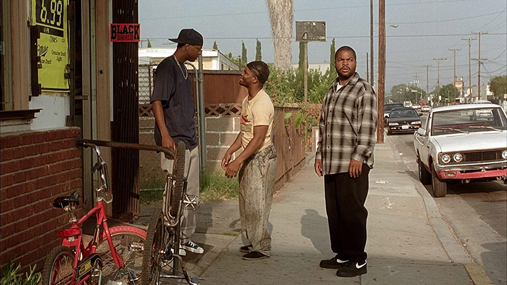 Chris Tucker, Ice Cube, Anthony Johnson dans Friday