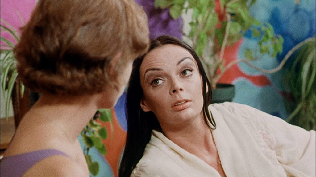 Barbara Steele dans Frissons