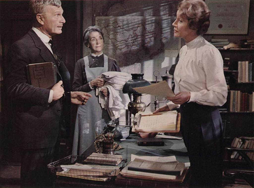 Eddie Albert, Mildred Dunnock, Margaret Leighton dans Frontière chinoise