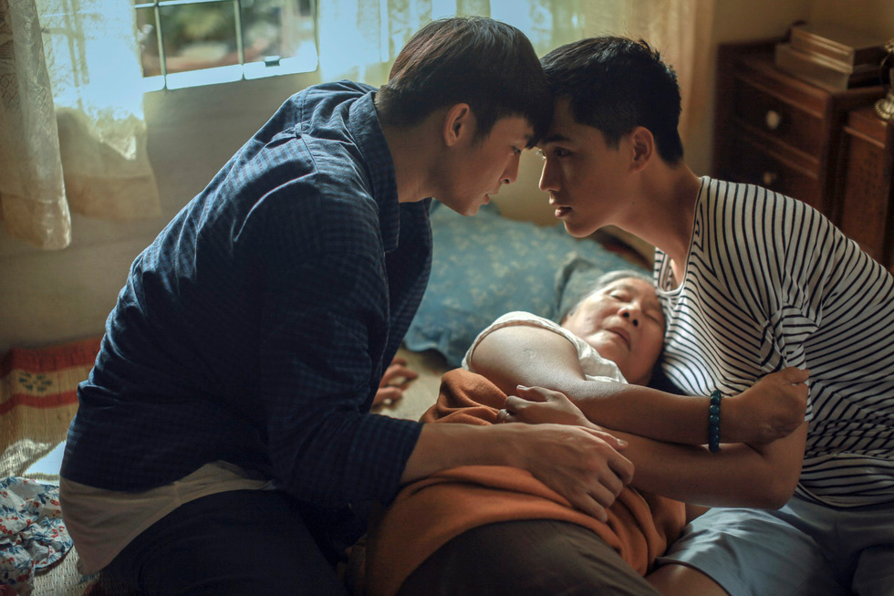 Lanh Thanh, Vo Dien Gia Huy, Nsut Le Thien dans Goodbye Mother