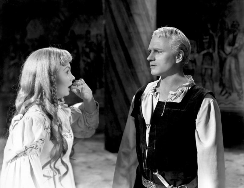 Jean Simmons, Laurence Olivier dans Hamlet