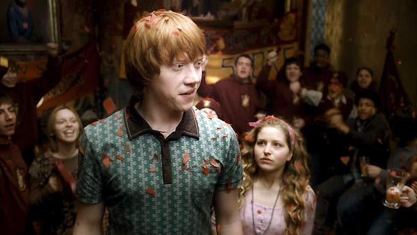 Rupert Grint, Jessie Cave dans Harry Potter et le Prince de sang mêlé