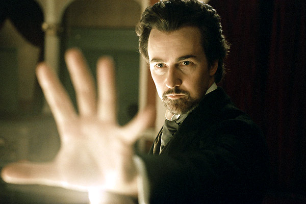 Edward Norton dans L'Illusionniste