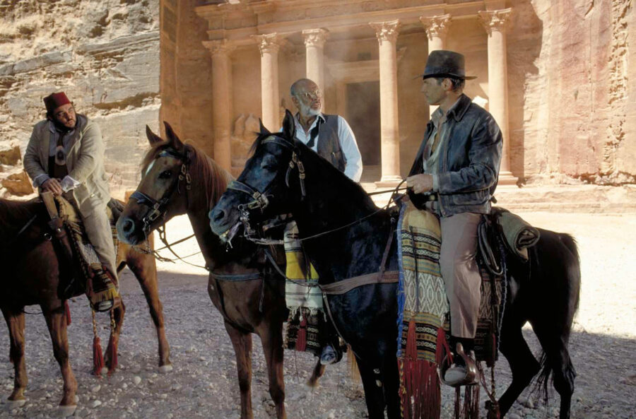 Afficher l'image Sean Connery, Harrison Ford, John Rhys-Davies