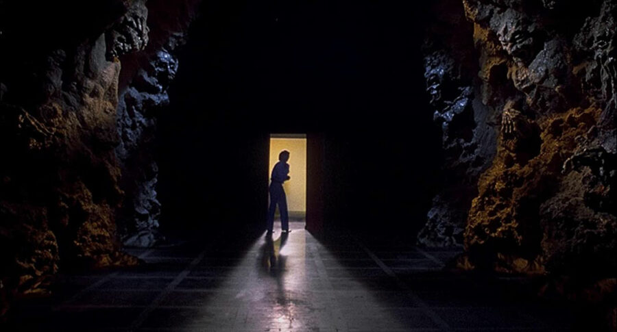 Afficher l'image Leigh McCloskey