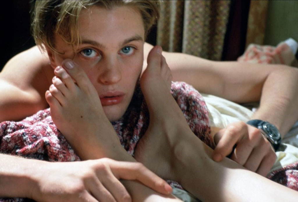 Michael Pitt dans Innocents