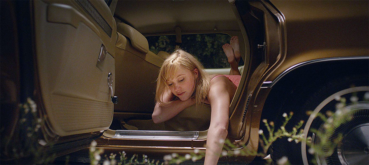 Maika Monroe dans It Follows