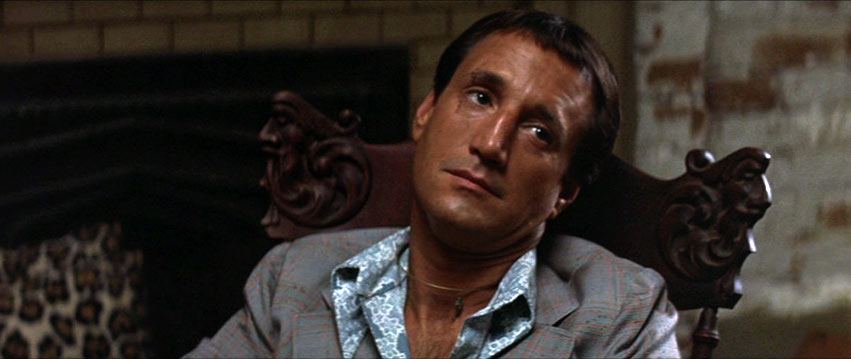 Roy Scheider dans Klute