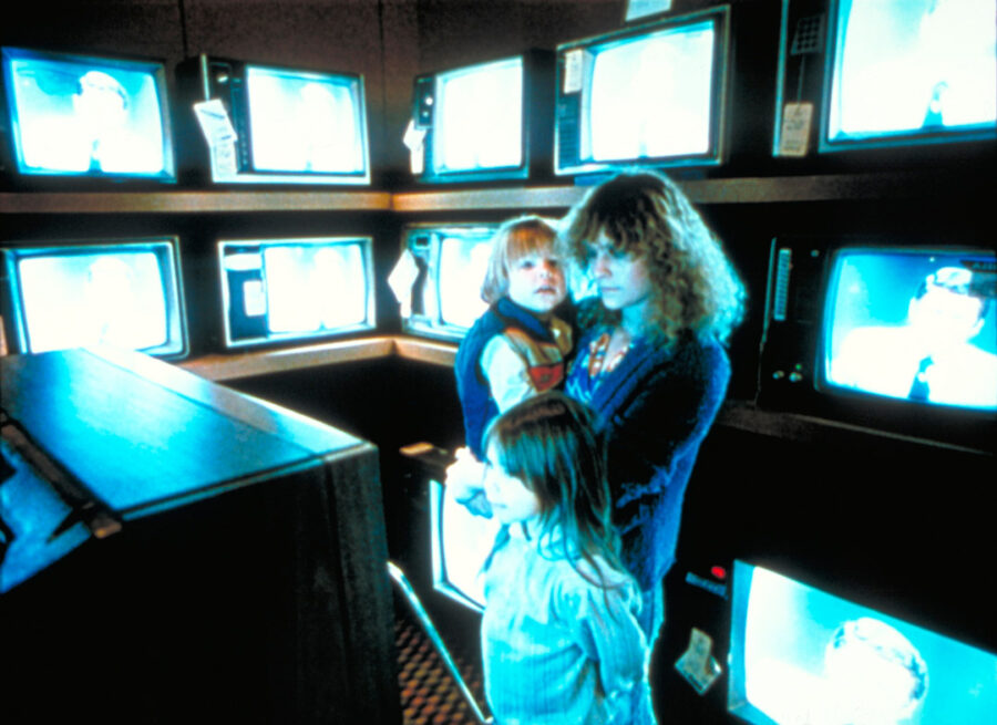 Afficher l'image koyaanisqatsi-07