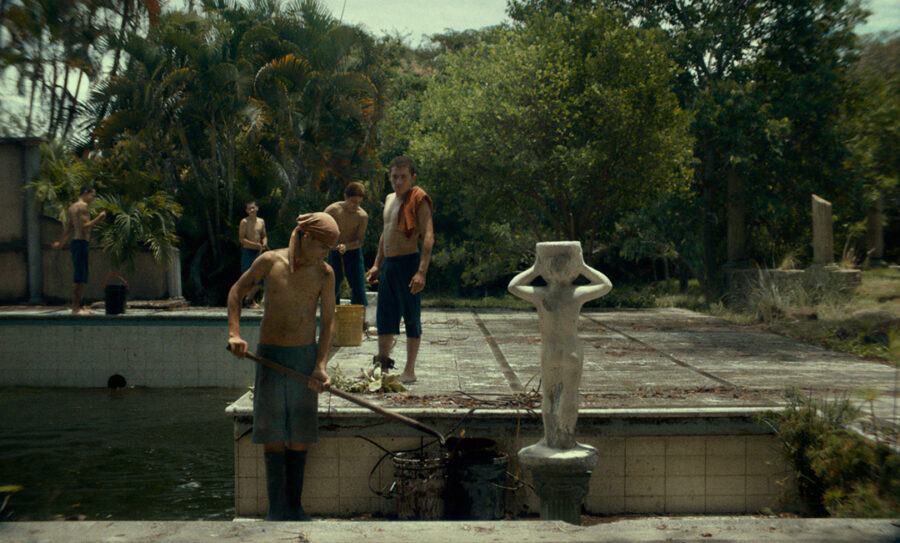 Afficher l'image l-eden-01