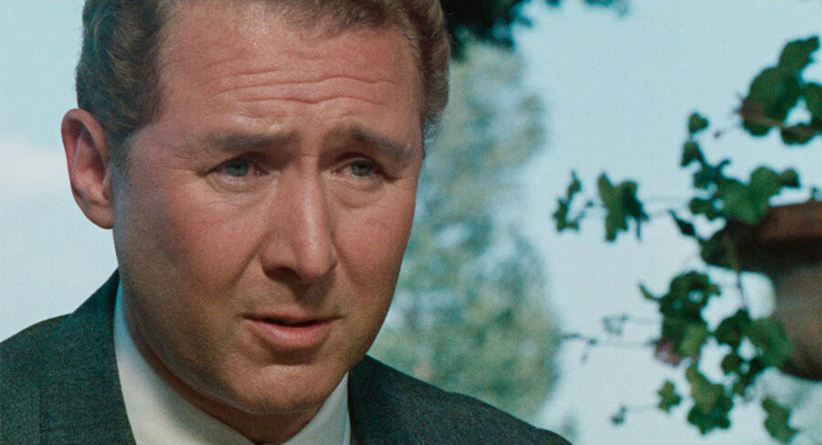 Afficher l'image Anthony Quayle