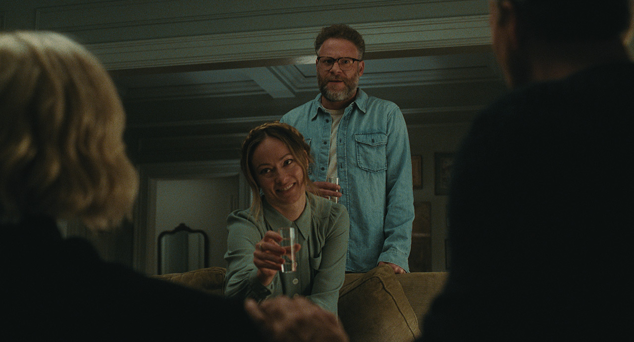 Seth Rogen, Olivia Wilde dans L'Invitation