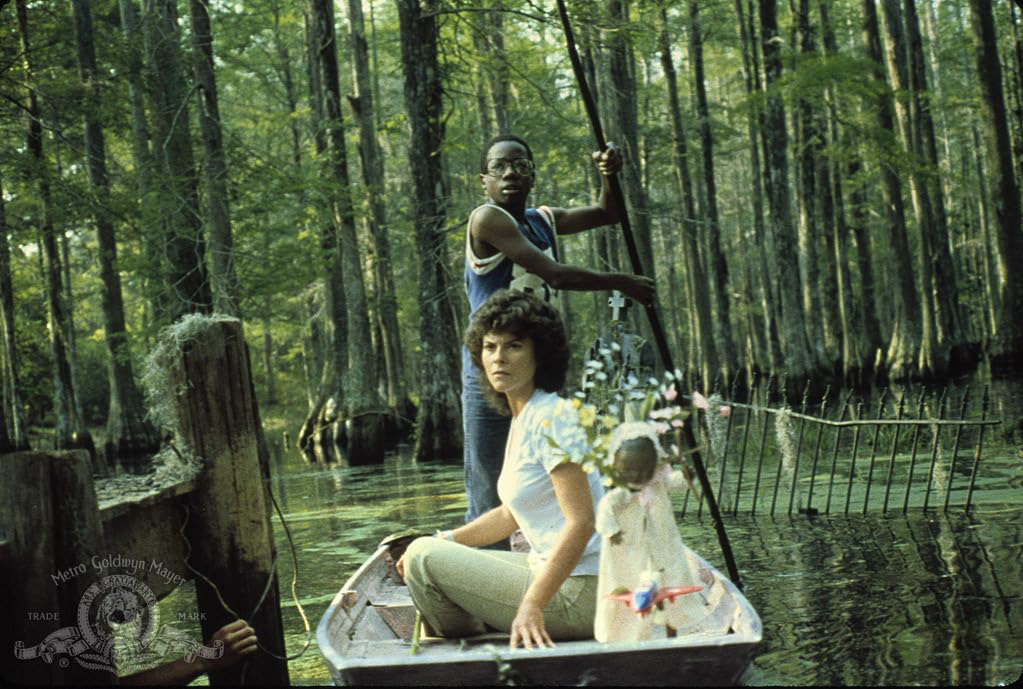 Adrienne Barbeau, Reggie Batts dans La Créature du marais