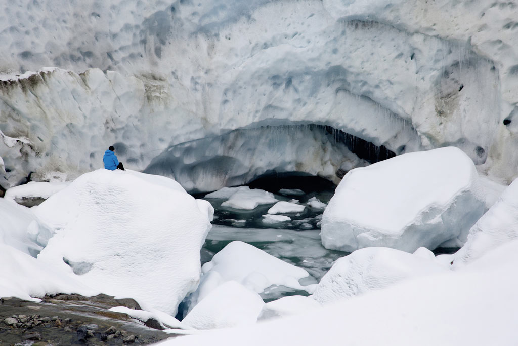 Claude Lorius dans La Glace et le Ciel