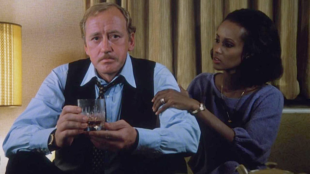 Nicol Williamson, Iman dans La Guerre des otages