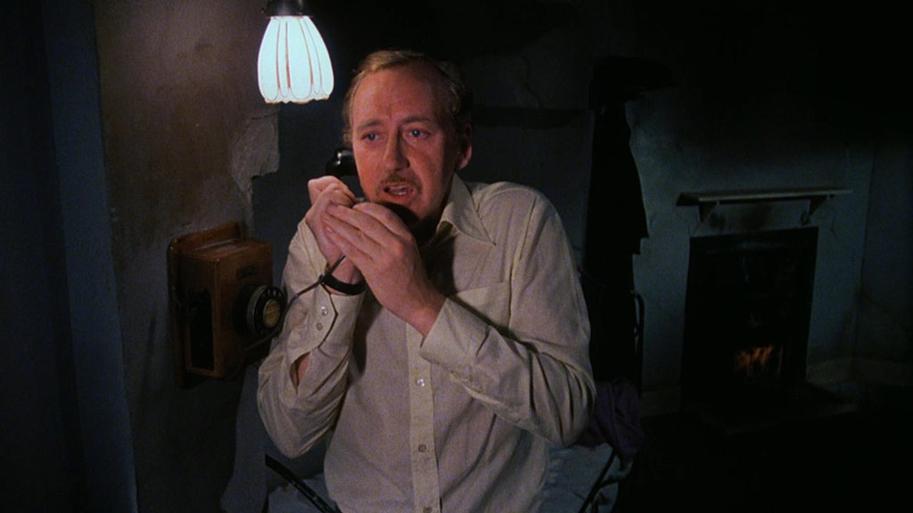 Nicol Williamson dans La Guerre des otages