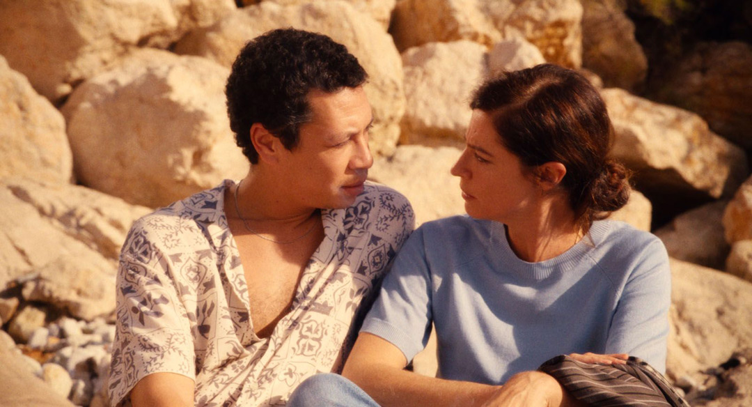 Ayoub Gretaa, Anna Mouglalis dans La Mer au loin