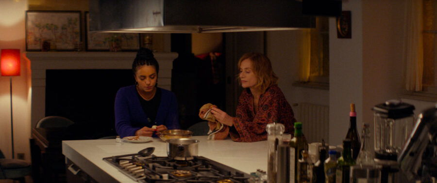 Afficher l'image Isabelle Huppert, Hafsia Herzi
