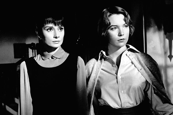 Audrey Hepburn, Shirley MacLain dans La Rumeur